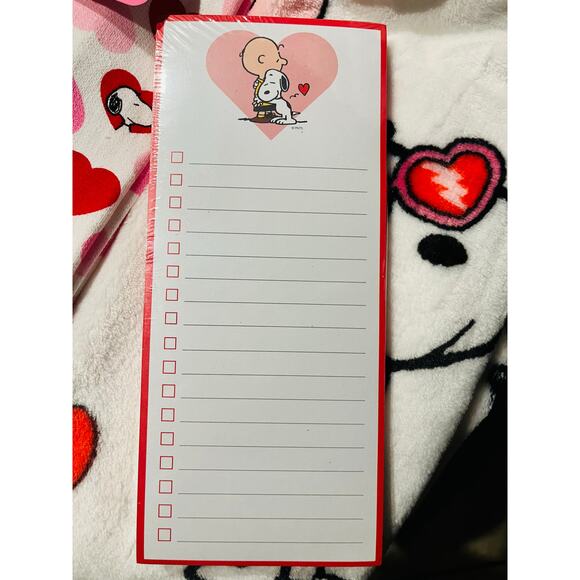 Snoopy super soft 50 by 70s plush throw valentines bundle/lot two kitchen towels - Picture 7 of 10